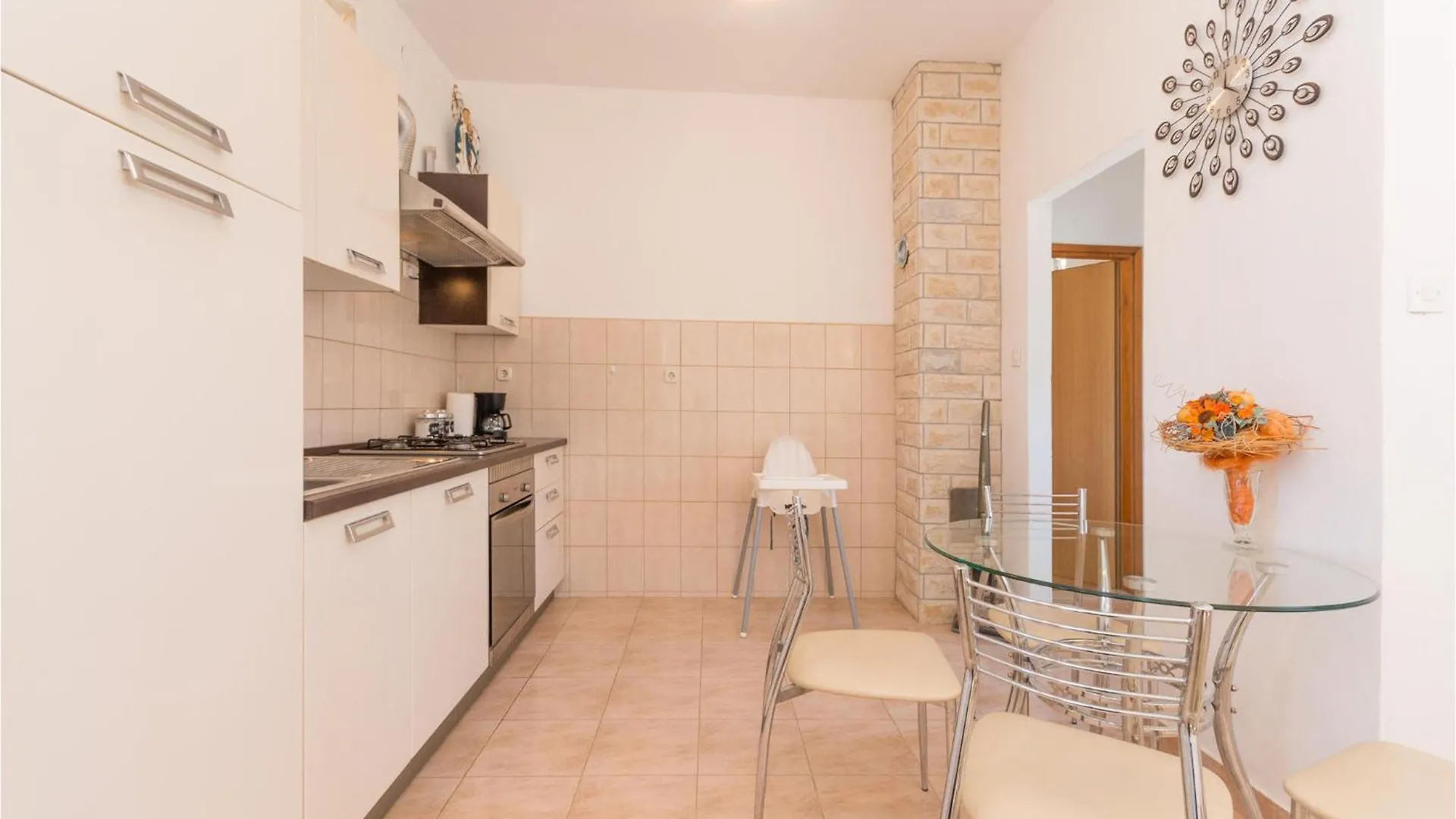 Holiday home Nice Home In Polaca With House A Panoramic View