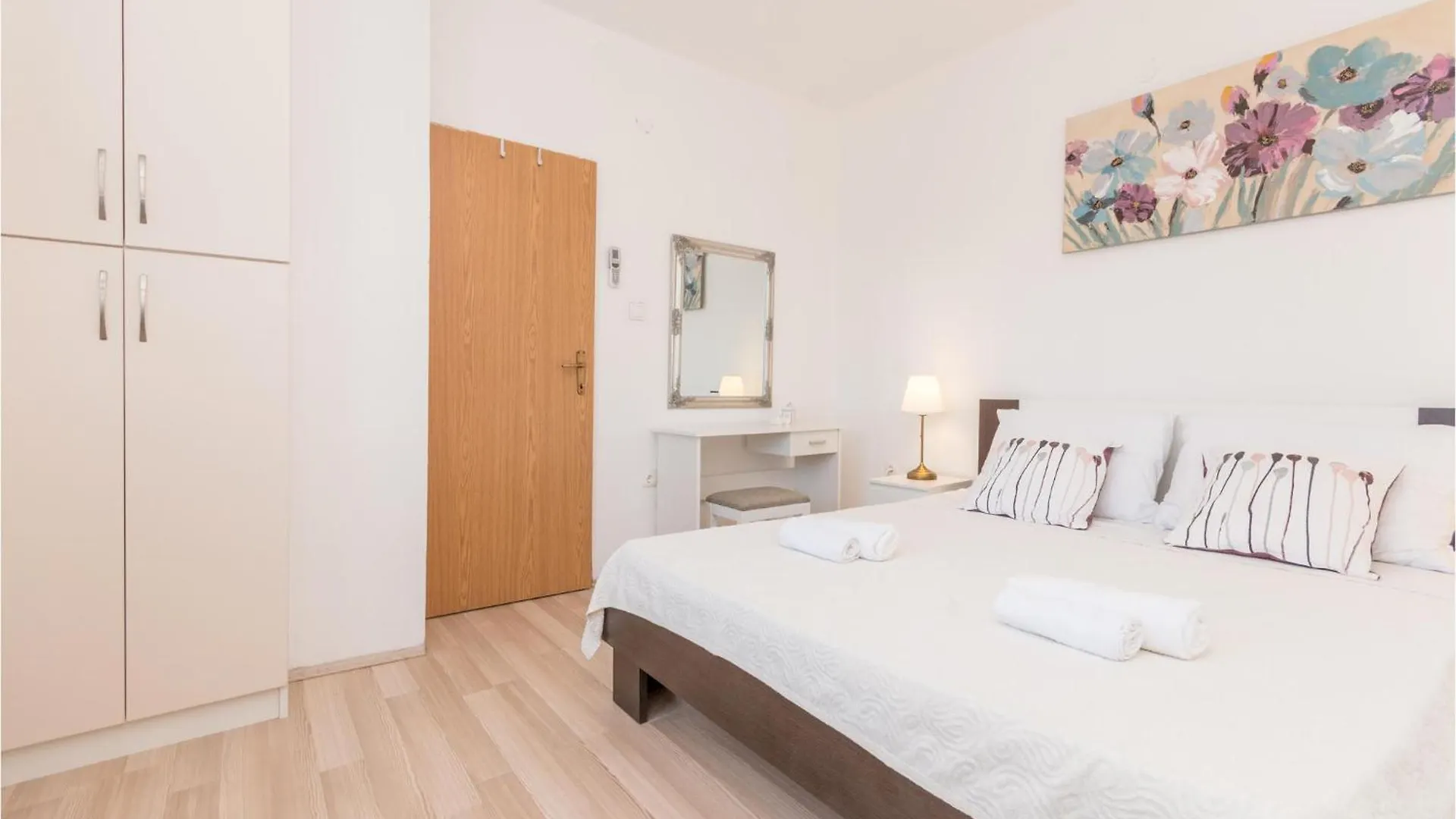 Holiday home Nice Home In Polaca With House A Panoramic View